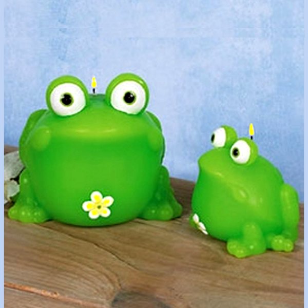 Frog Shaped Candles 2" Tall x 2 1/4" Wide Green  Assorted Quantities  S7873 